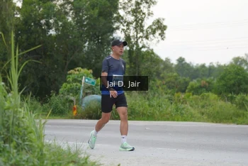 Runner Photo 2114780