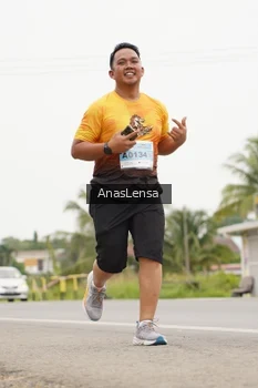 Runner Photo 2114816