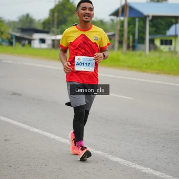 Runner Photo 2114880