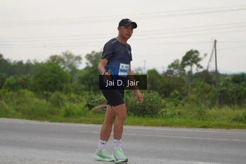 Runner Photo 2114896