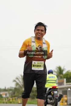 Runner Photo 2114901