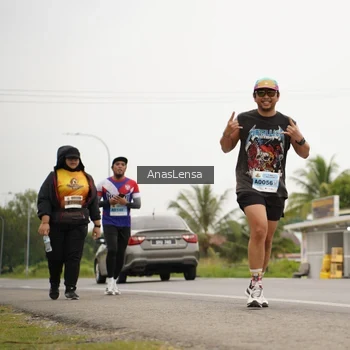 Runner Photo 2114933