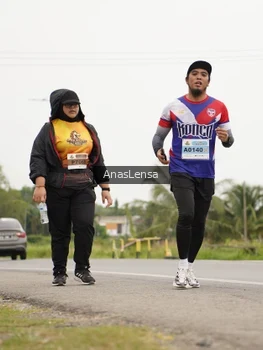 Runner Photo 2114941