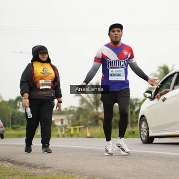 Runner Photo 2114945