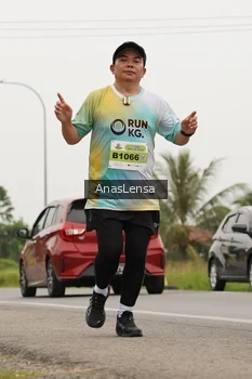 Runner Photo 2114964