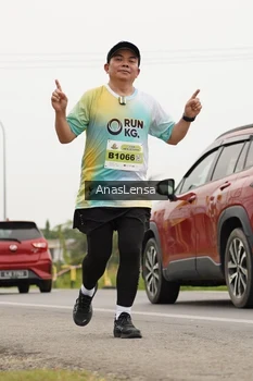 Runner Photo 2114973