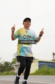 Runner Photo 2114980