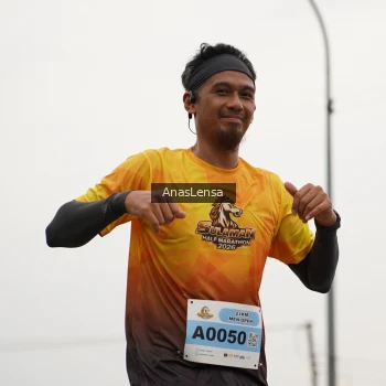 Runner Photo 2115018