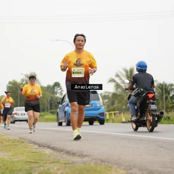 Runner Photo 2115146