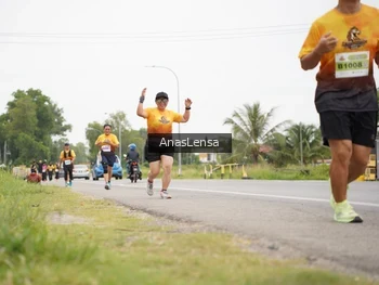 Runner Photo 2115168