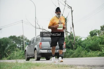 Runner Photo 2115228