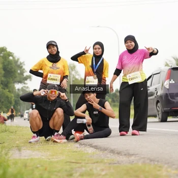 Runner Photo 2115240