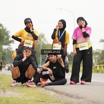 Runner Photo 2115243