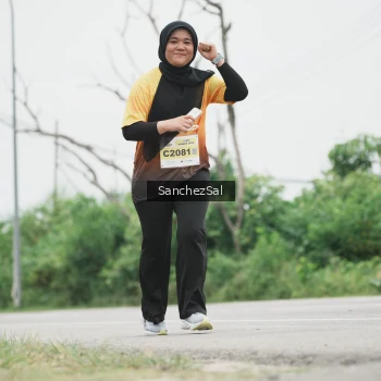 Runner Photo 2115271