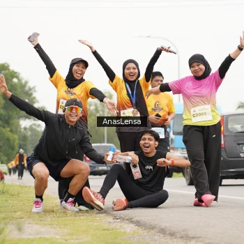 Runner Photo 2115304