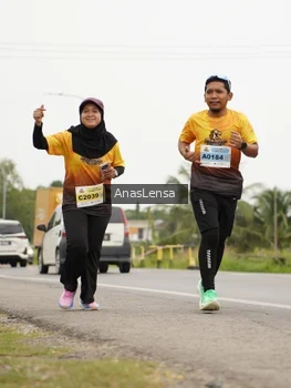 Runner Photo 2115418