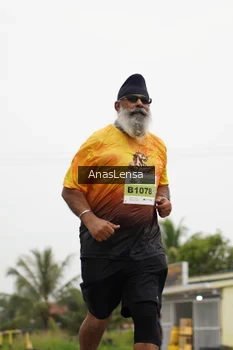 Runner Photo 2115452