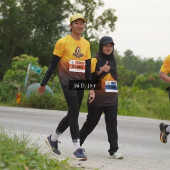 Runner Photo 2115548
