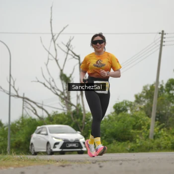 Runner Photo 2115610