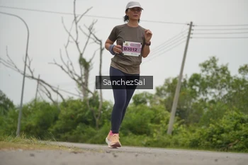 Runner Photo 2115667