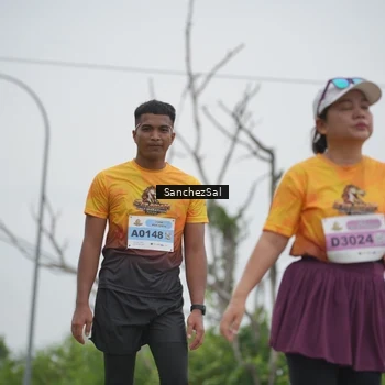 Runner Photo 2115792