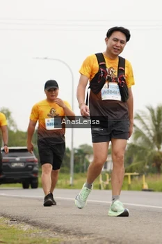 Runner Photo 2115906