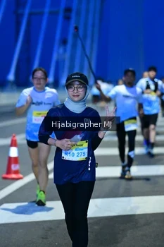 Runner Photo 2115932