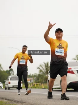 Runner Photo 2115947