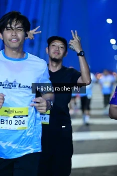 Runner Photo 2116029