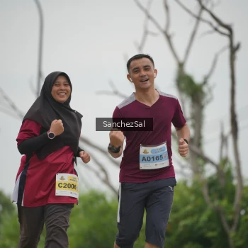Runner Photo 2116232