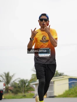Runner Photo 2116354