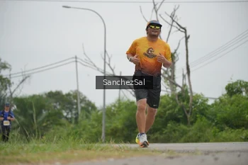 Runner Photo 2116386