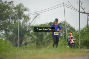 Runner Photo 2116394