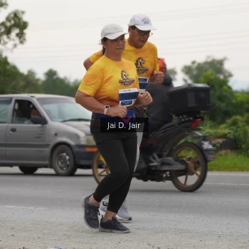 Runner Photo 2116451
