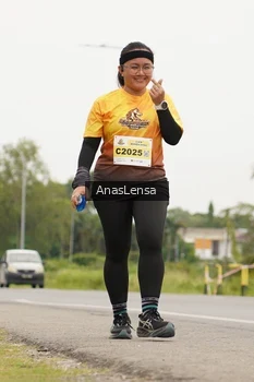 Runner Photo 2116456