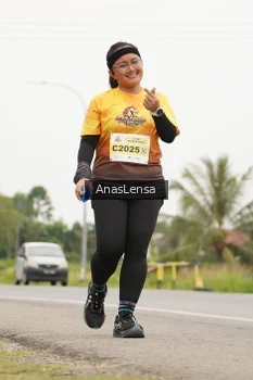 Runner Photo 2116471