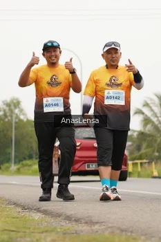 Runner Photo 2116504