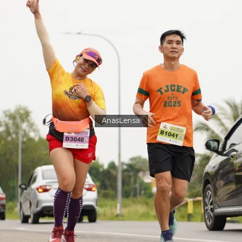 Runner Photo 2116618