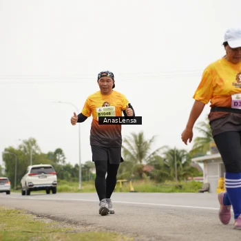 Runner Photo 2116683