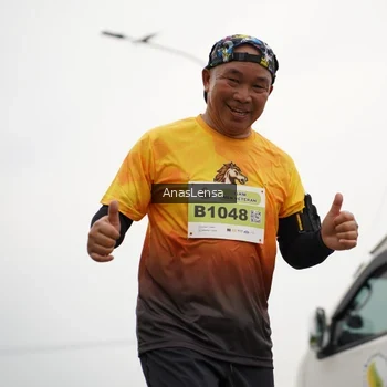 Runner Photo 2116697