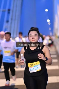 Runner Photo 2117182