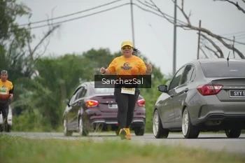 Runner Photo 2117227
