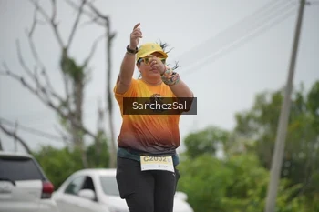 Runner Photo 2117229