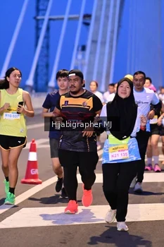 Runner Photo 2117291