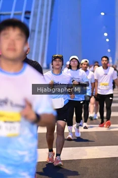 Runner Photo 2117319