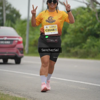 Runner Photo 2117346