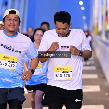 Runner Photo 2117362