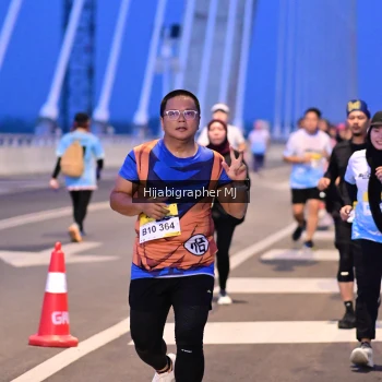 Runner Photo 2117394