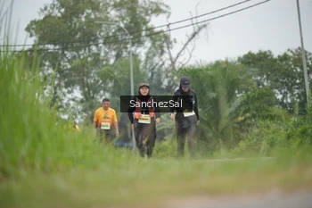 Runner Photo 2117464