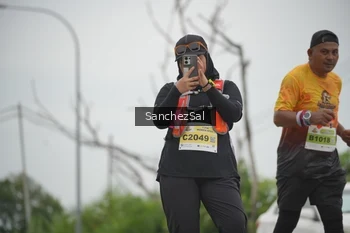 Runner Photo 2117561